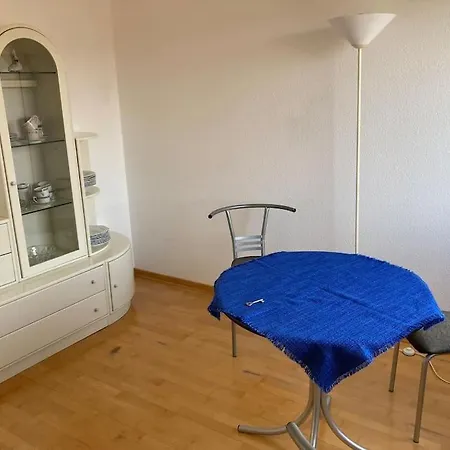 Schoenes Dachapartment Apartamento *